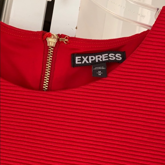 Dress - Picture 3 of 3